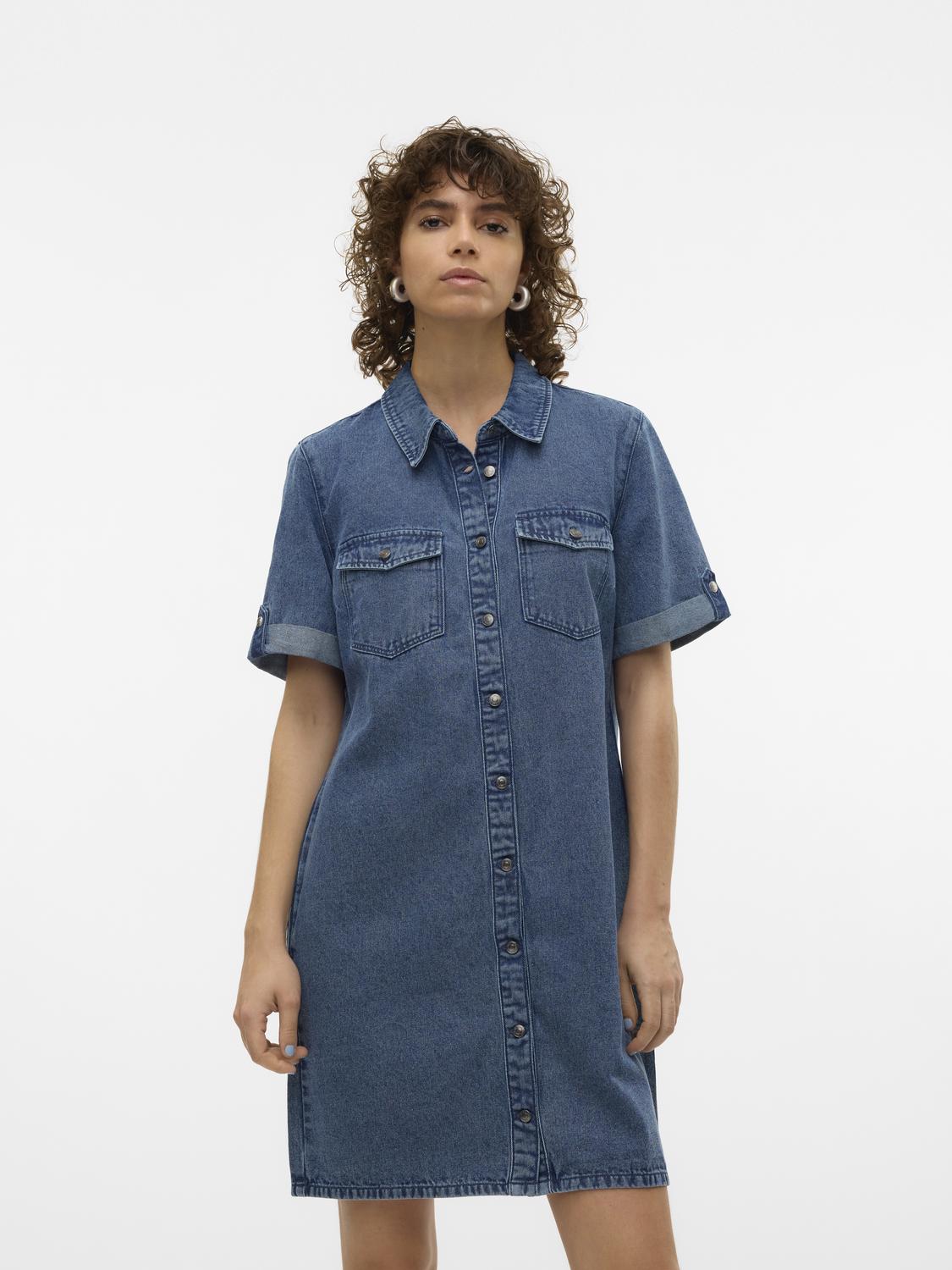 model_shot-front