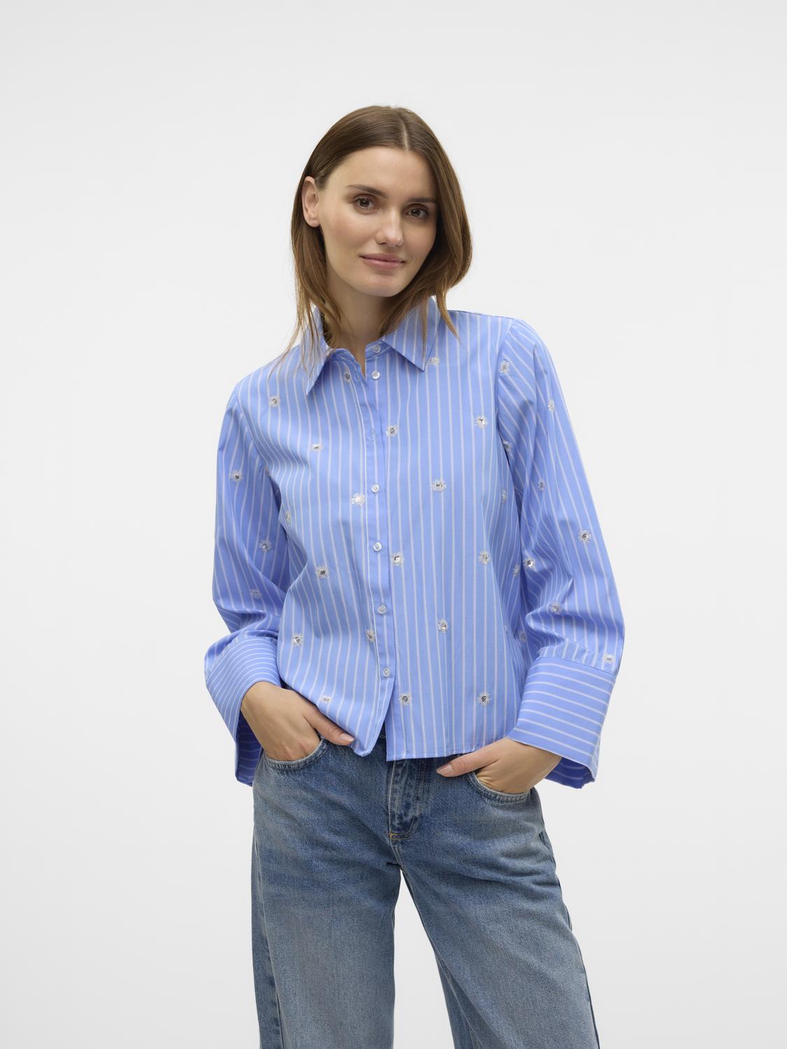 model_shot-front